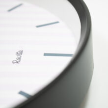 ساعت رومیزی مدل پیشی کد 3216