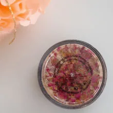 پودر تثبیت کننده آرایش زویی ارگانیک مدل Flora Nutmeg