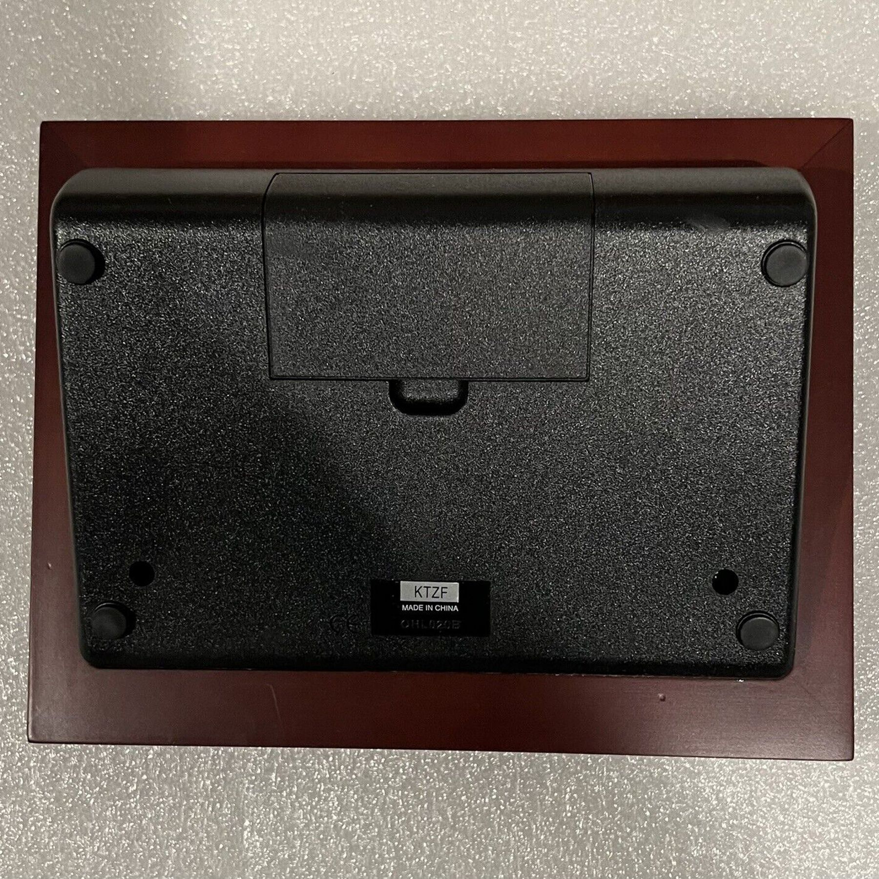 ساعت رومیزی سیکو مدل QHL020-B