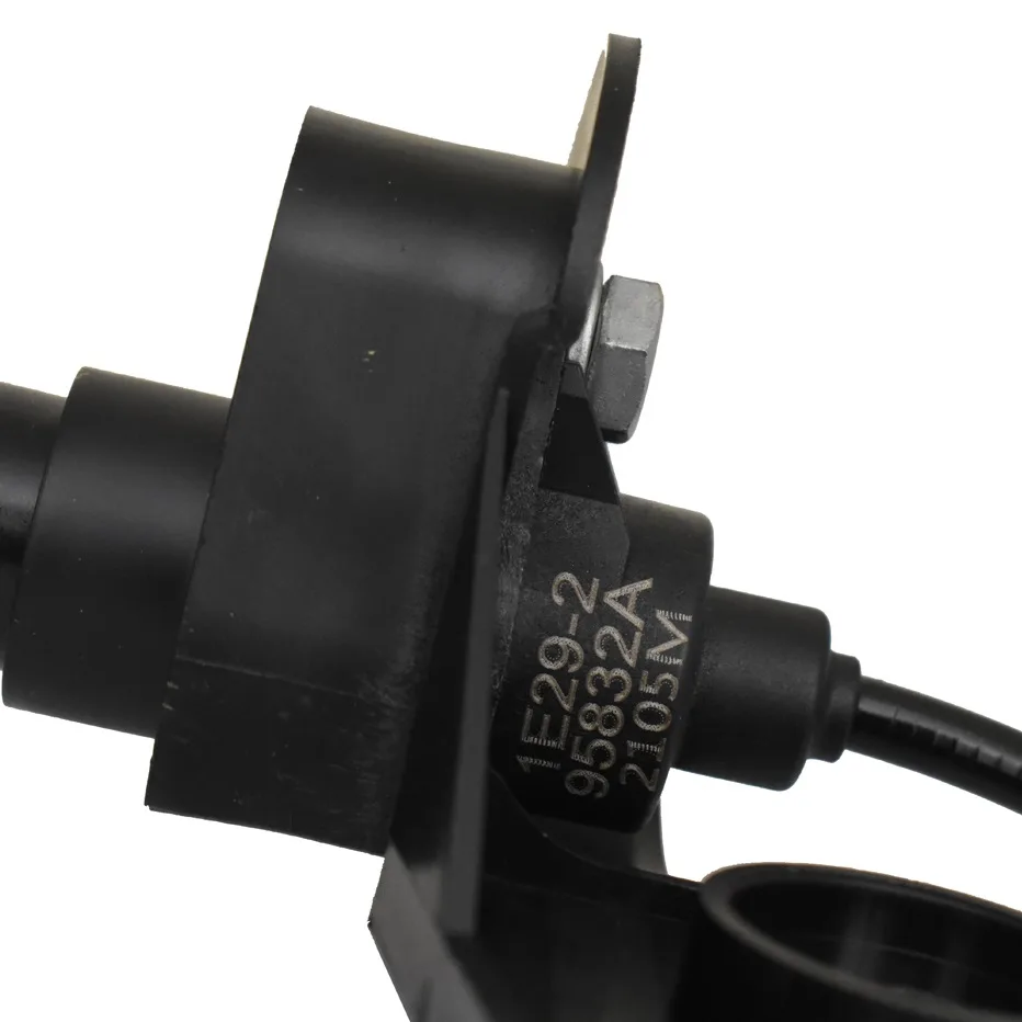 سنسور دور موتور کروز + کد CR 39021502 مناسب برای پژو 206