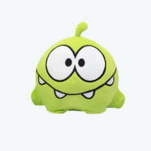 عروسک طرح اوم نوم ارتفاع 20 سانتی متر