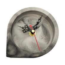 ساعت رومیزی طرح ابر و بادی