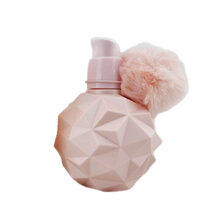 کرم مرطوب کننده ال آر ای مدل الماسی حجم 100میلی لیتر