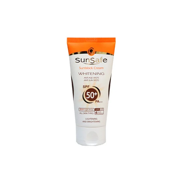 كرم ضد آفتاب رنگی سان سيف، مدل SPF50، مناسب انواع پوست تنالیته رنگ روشن و حجم 50 میلی‌لیتر، محافظت کننده در برابر اشعه UVA و UVB، مرطوب کننده، +++ PA، ضد لک، روشن کننده، ضد چروک، دارای فرمولاسیون فیزیکی، با ماندگاری 2 ساعته
