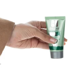 کرم ضد آفتاب چلنج مدل Tinted For Oily And Acne Skin حجم 50 میلی لیتر