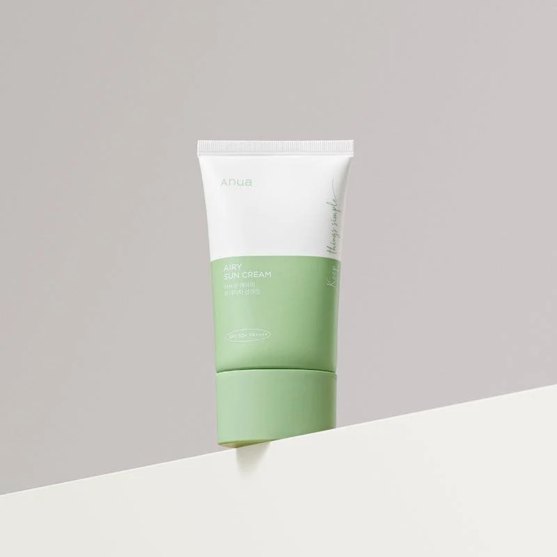 کرم ضد آفتاب بی رنگ آنوا SPF 50 مدل Airy ‌محافظ UVA ،UVB و 50 PA+++، ضد حساسیت، مناسب انواع پوست‌ معمولی و حساس حجم 50 میلی‌لیتر