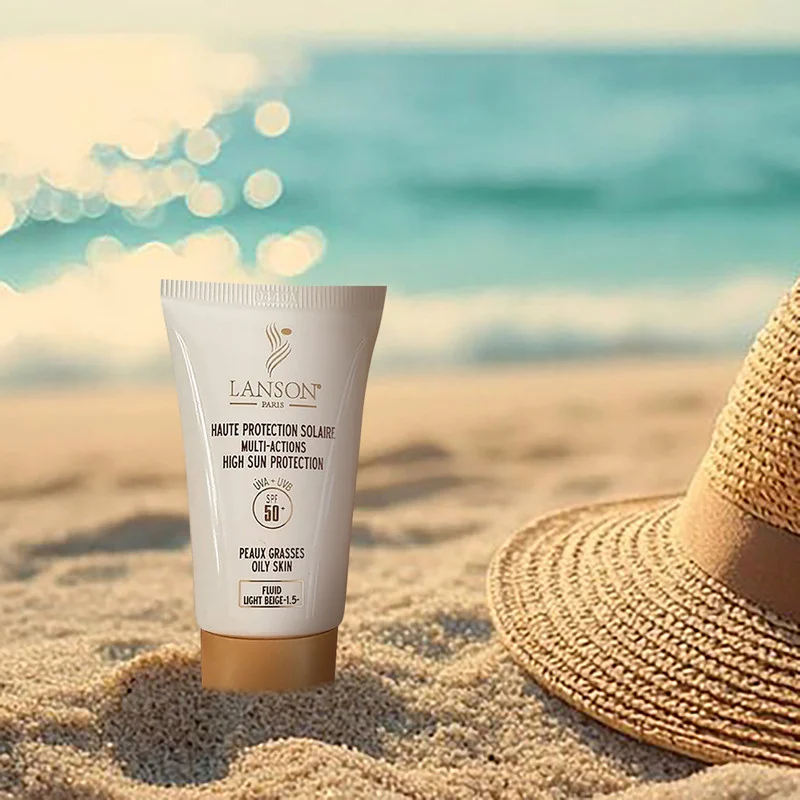 فلوئید ضد آفتاب رنگی لانسون مدل SPF60 شماره 1.5 محافظ UVA ،UVB، مناسب پوست چرب حجم 40 میلی‌لیتر