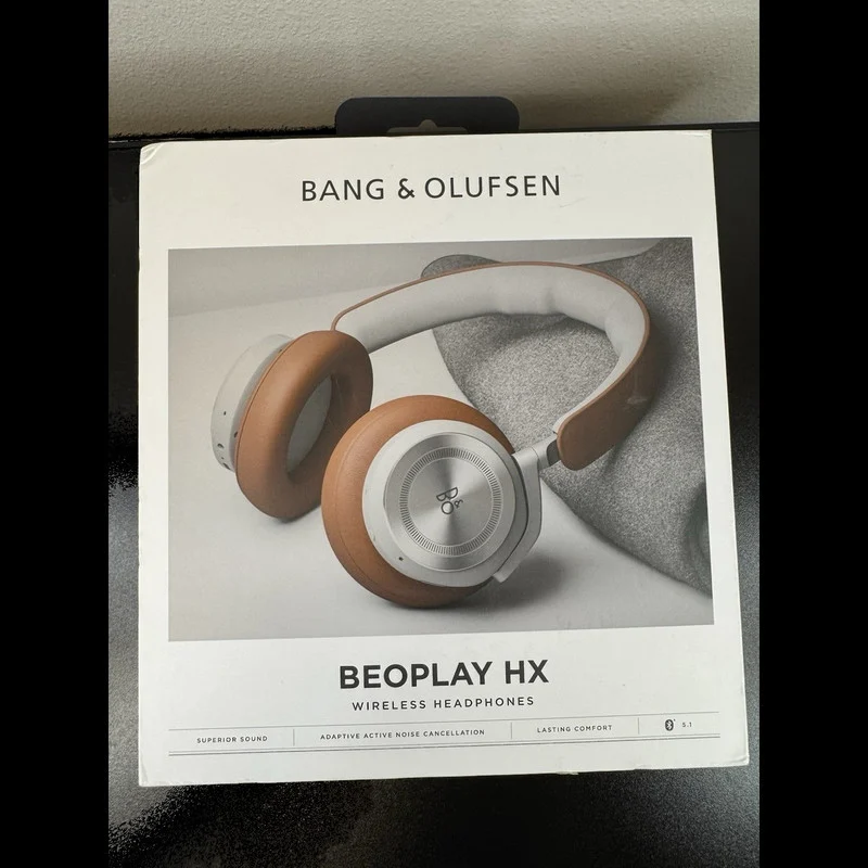 هدفون بلوتوثی بنگ اند آلفسن مدل Beoplay Hx Timber