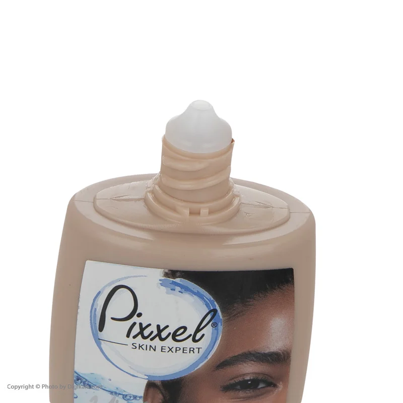 کرم ضد آفتاب رنگی پیکسل، 50 SPF، مدل GOLDEN BEIGE، مناسب پوست نرمال، خشک و حساس تنالیته رنگ تیره و حجم 50 میلی‌لیتر، محافظت کننده در برابر اشعه UVA و UVB، ضد حساسیت، +++ PA، آبرسان، با ماندگاری 2 ساعته
