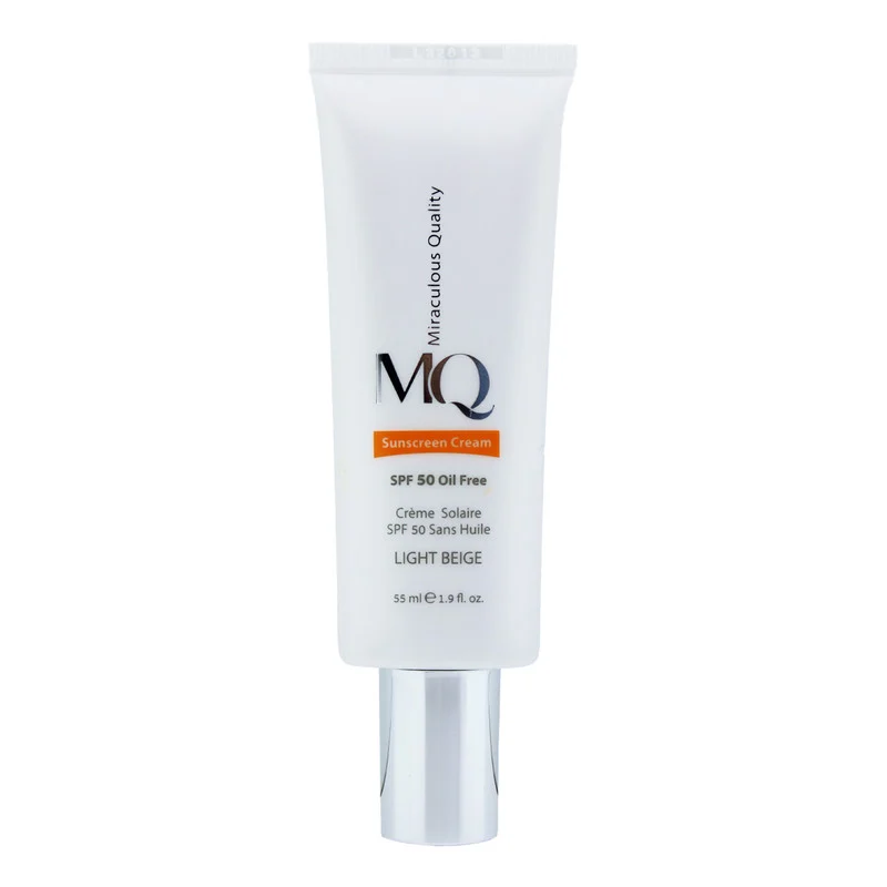 کرم ضدآفتاب رنگی ام کیو SPF50 مدل LIGHT BEIGE، مناسب پوستهای چرب، حجم 55 میلیلیتر