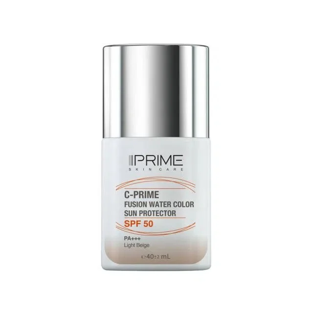 فلوئید ضد آفتاب رنگی پرایم، SPF 50، مدل فیوژن واتر، مناسب انواع پوست با تنالیته روشن و حجم 40 میلی لیتر، محافظت‌کننده در برابر اشعه‌های PA++++ ،UVA ،UVB، دارای فرمولاسیون فاقد چربی، ویتامین سی و آنتی اکسیدان، با ماندگاری 4 ساعته