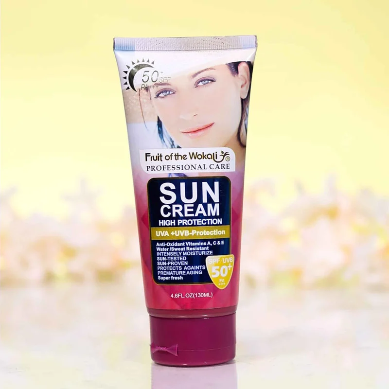 کرم ضد آفتاب بدون رنگ وکالی SPF 50 مدل wl491 مناسب انواع پوست حجم 130 میلیلیتر