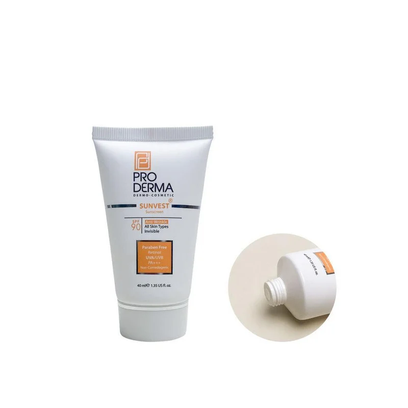 کرم ضد آفتاب رنگی پرودرما، SPF 90، مدل 90 Sunvest، مناسب انواع پوست با تنالیته متوسط و حجم 40 میلی لیتر، ضدآب، فاقد پارابن، محافظت‌کننده در برابر اشعه‌های UVA و UVB و غیر کومدون‌زا، PA+++، ضد چروک، دارای فرمولاسیون ویتامین C، با ماندگاری 2 ساعته