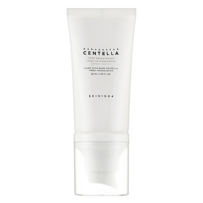 کرم ضد آفتاب رنگی سانتلا SPF 50 مدل TONE BRIGHTENING محافظ UVA ،UVB و PA+++ مناسب انواع پوست حجم 50 میلیلیتر